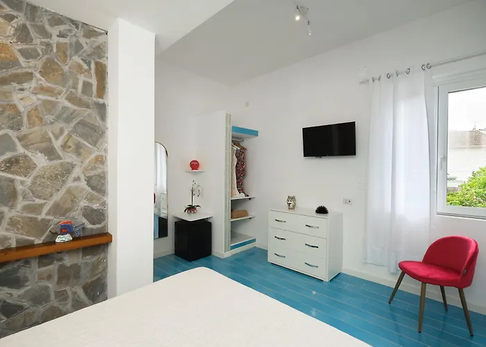 住宿加早餐酒店 Toru 4*