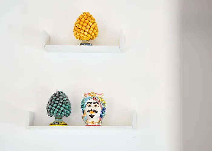 住宿加早餐酒店 Toru 卡斯特拉巴特