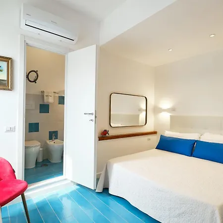 Toru Bed & Breakfast