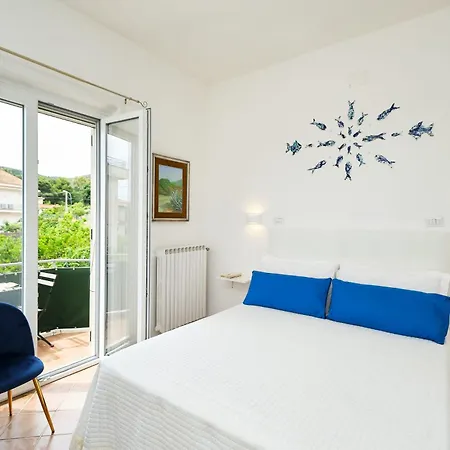 Bed & Breakfast Toru Castellabate
