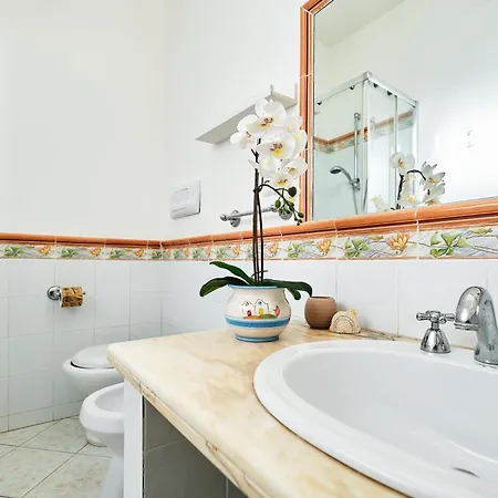 Toru Nocleg ze śniadaniem 4*