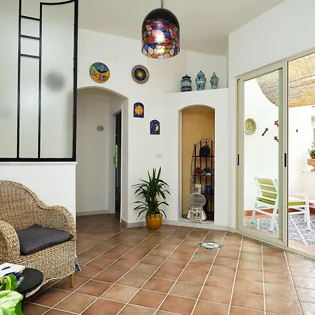 Toru Panzió Castellabate