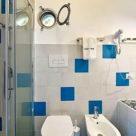 Toru Bed & Breakfast 4*