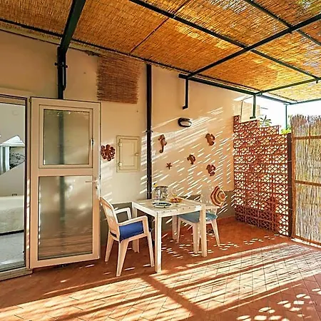 Toru Bed & Breakfast 4*