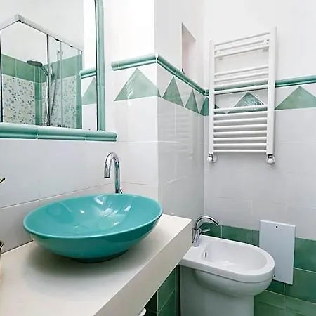 Bed & Breakfast Toru 4*