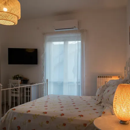 Bed & Breakfast Toru 4*